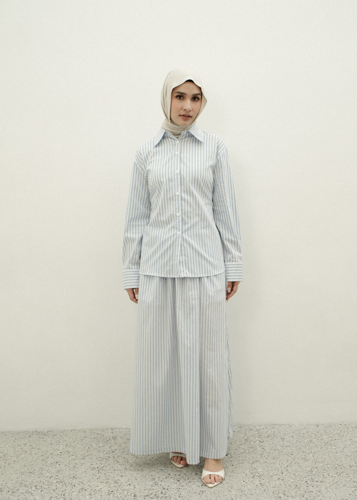 S.o.s Skirt Set Vintage Blue | IDR 219.450 | Nueta